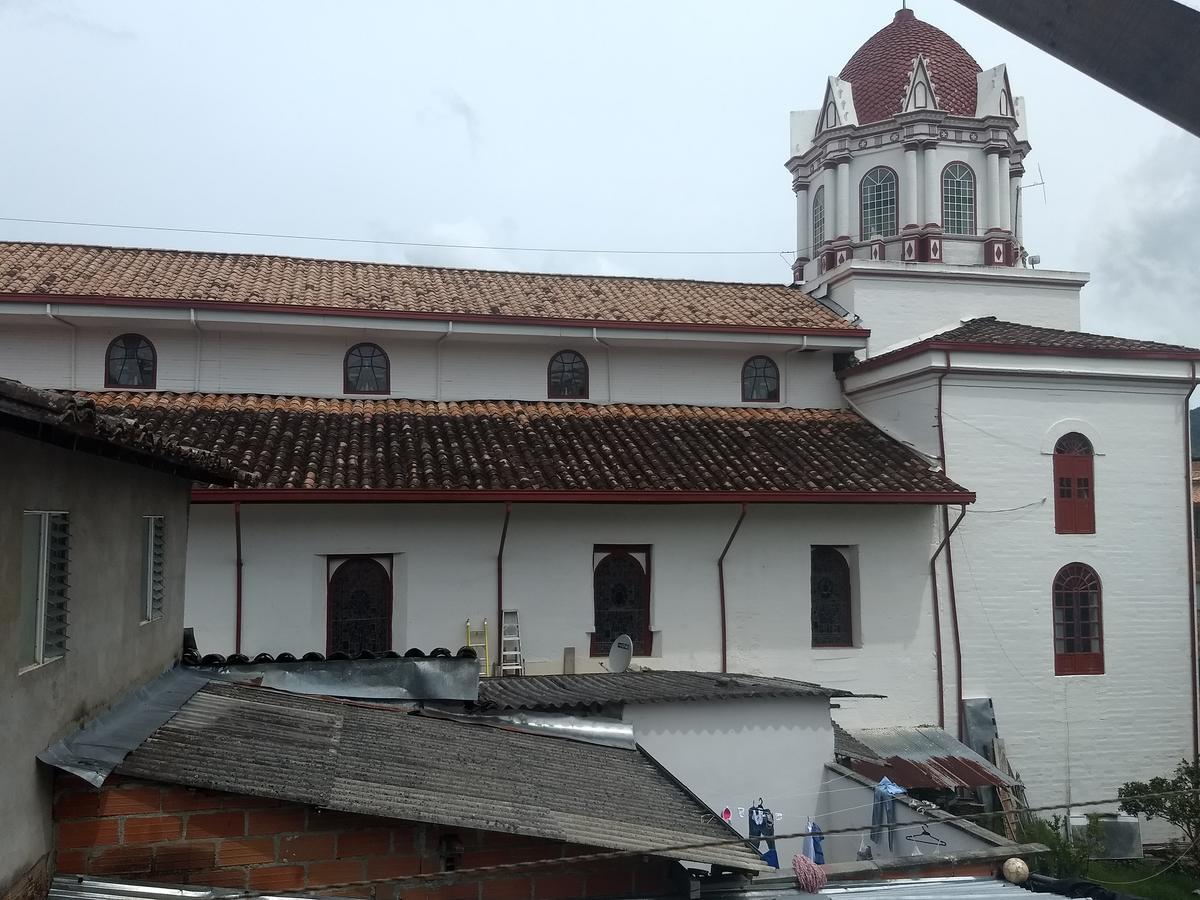 Hostel El Encanto Guatapé Kültér fotó